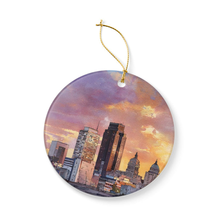 Des Moines Iowa USA Ornament: Unique Des Moines Souvenir, Des Moines Iowa Xmas Decor, and Authentic Des Moines Gift