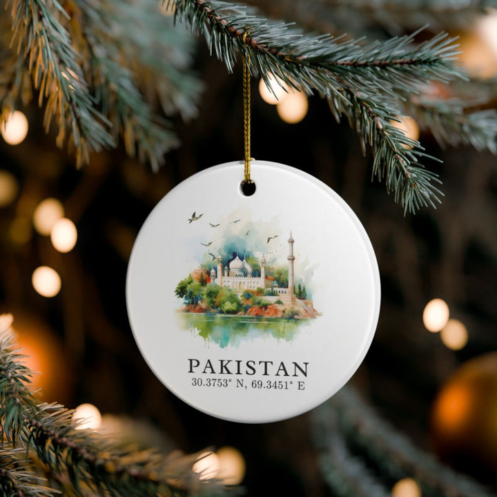 Pakistan Country Ornament: Unique Pakistan Country Souvenir, Pakistan Country Xmas Decor, and Authentic Pakistan Country Gift