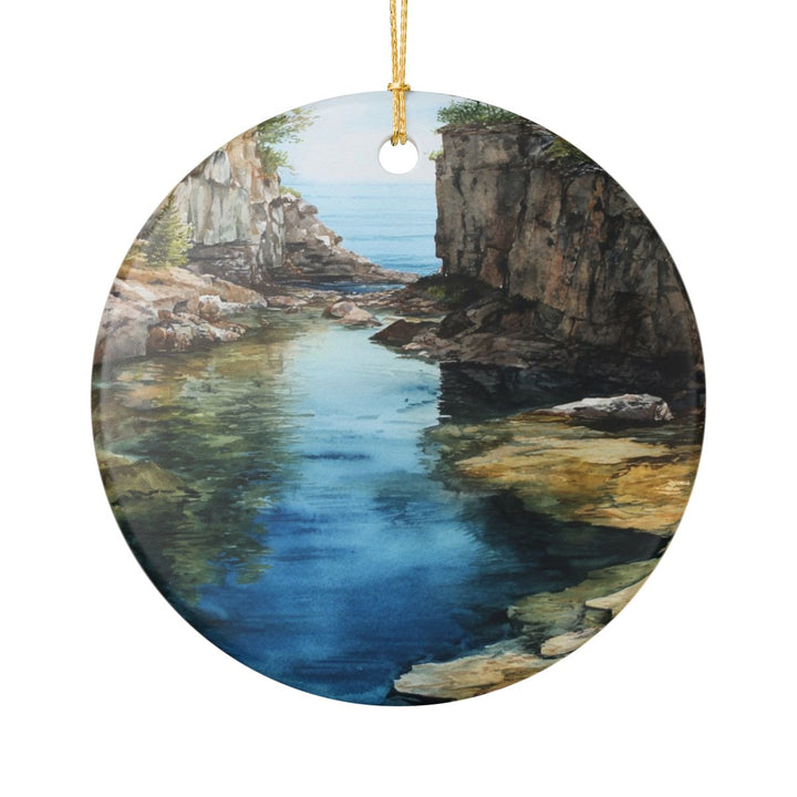 Upper Peninsula Michigan USA Ornament: Unique Upper Peninsula Souvenir, Upper Peninsula Michigan Xmas Decor, and Authentic Upper Peninsula Gift